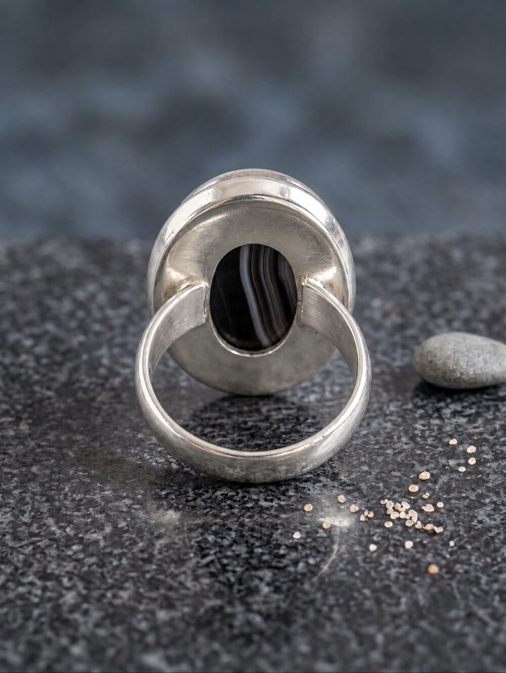 925 Sterling Silver Banded Agate Statement Ring Vintage Bohemian Oval - NeoKira Unlimited