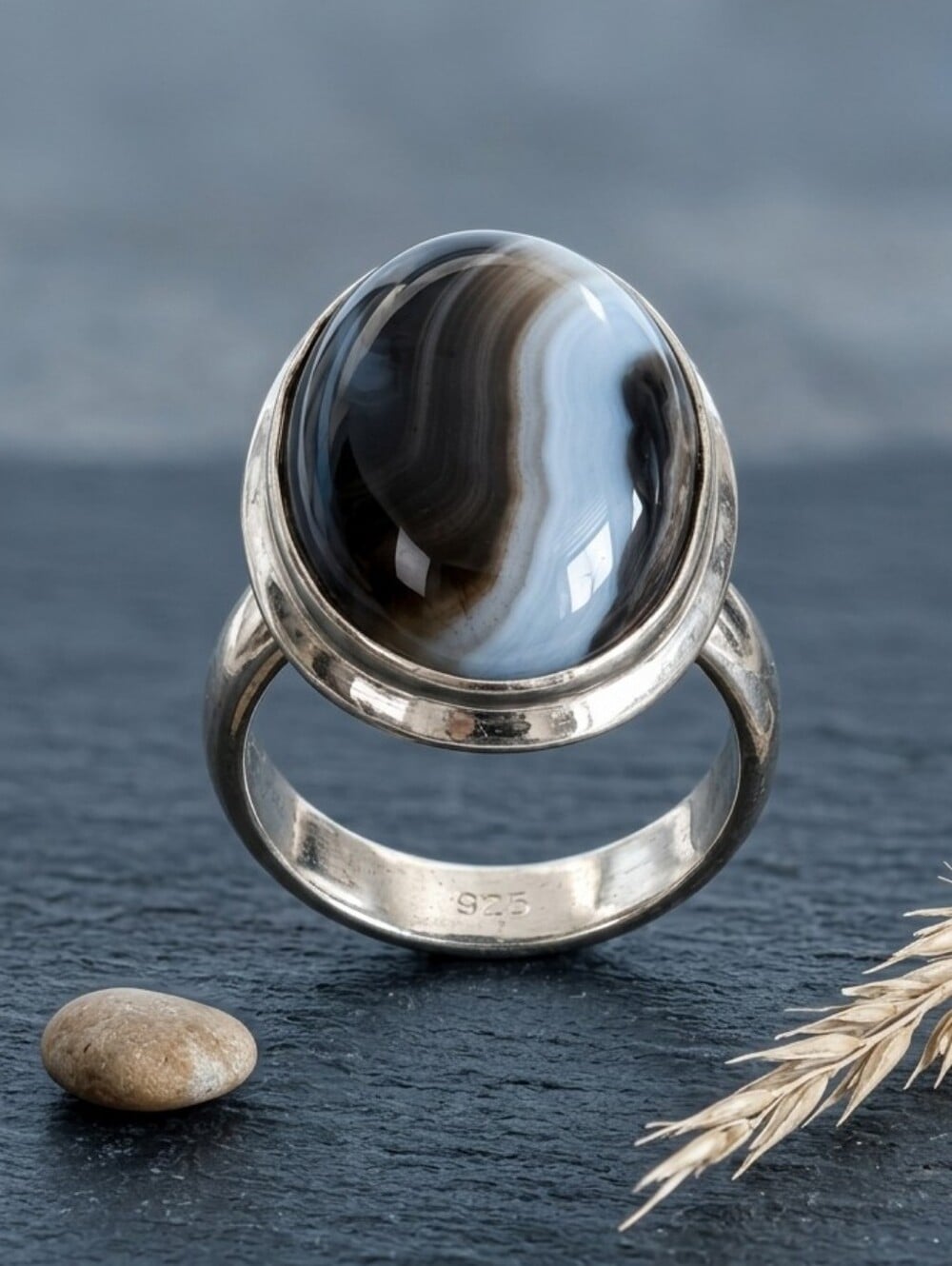 925 Sterling Silver Banded Agate Statement Ring Vintage Bohemian Oval - NeoKira Unlimited