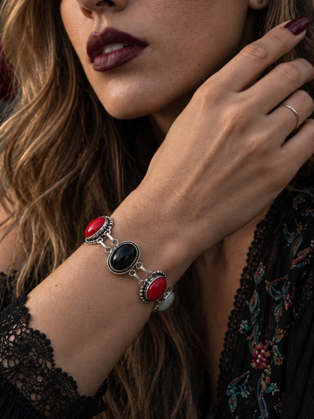 Sterling Silver Bracelet Black Onyx Red Coral Moonstone 925 Artisan Toggle 7" - NeoKira Unlimited