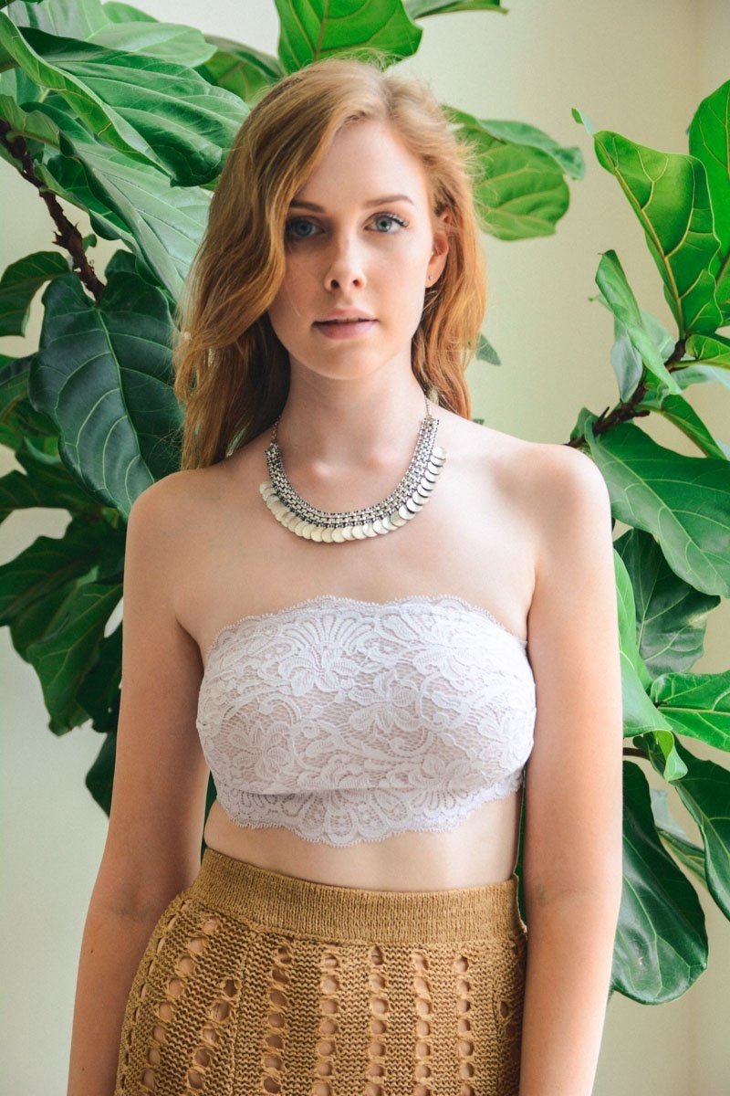 Lace Seamless Bandeau - NeoKira Unlimited