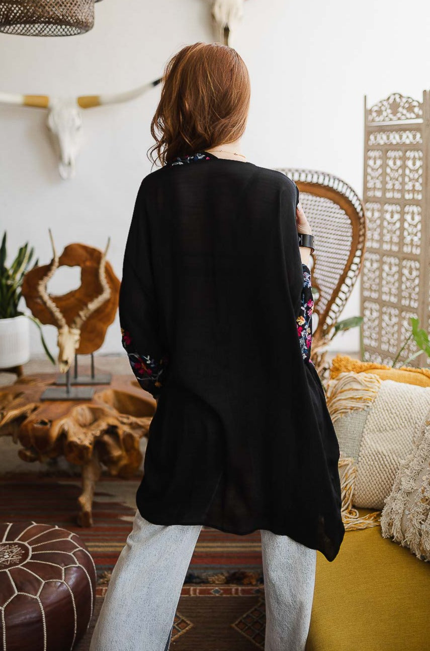 Lightweight Anemone Embroidered Kimono