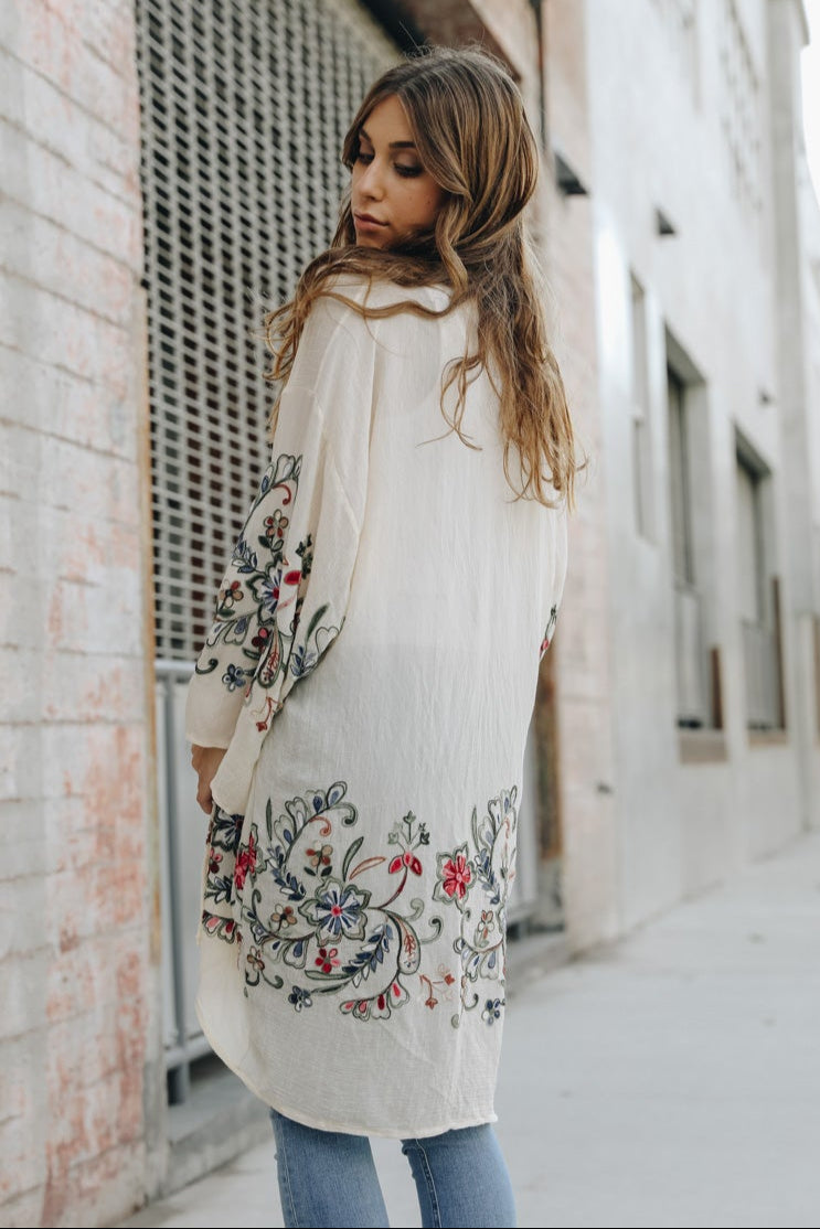Long Sheer Floral Kimono – Graceful and Lightweight - NeoKira Unlimited