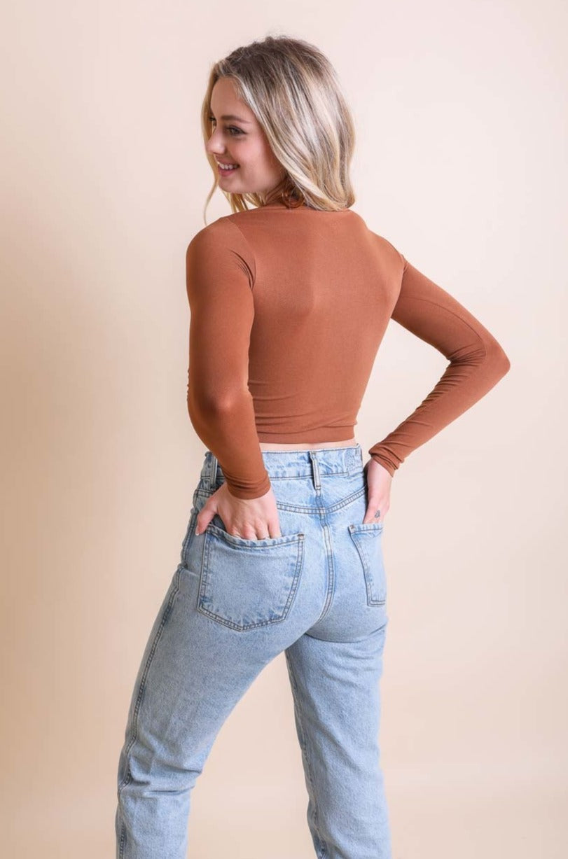 Long Sleeve Fitted Crop Top - NeoKira Unlimited