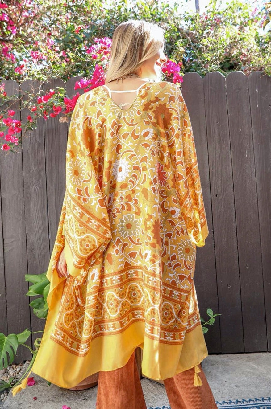 Moroccan Inspired Tapestry Kimono Kimono Leto Collection   