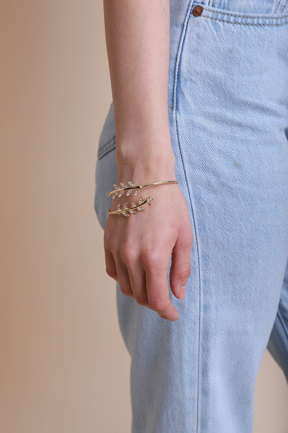 Olive Branch Minimal Bracelet - NeoKira Unlimited