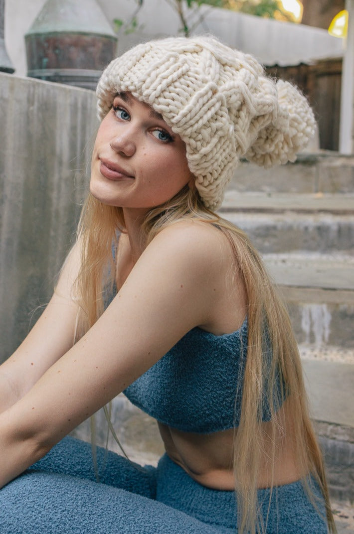 Oversized Chunky Knit Pom Beanie - NeoKira Unlimited
