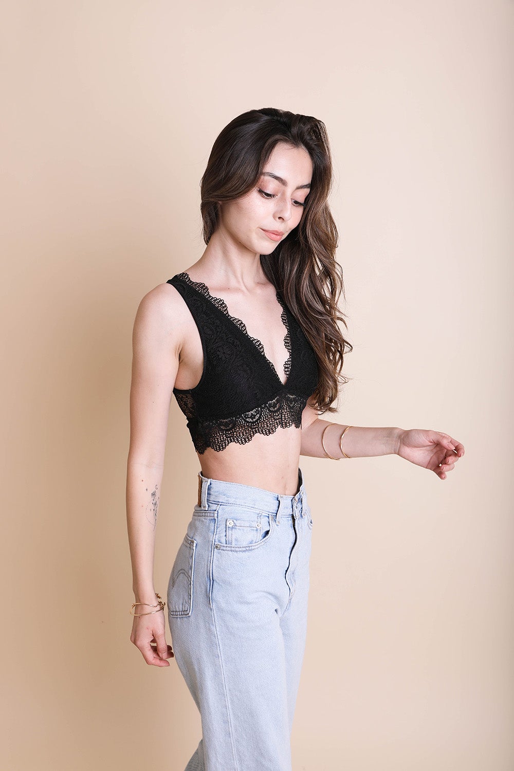 Padded Plunge Alencon Lace Bralette - NeoKira Unlimited