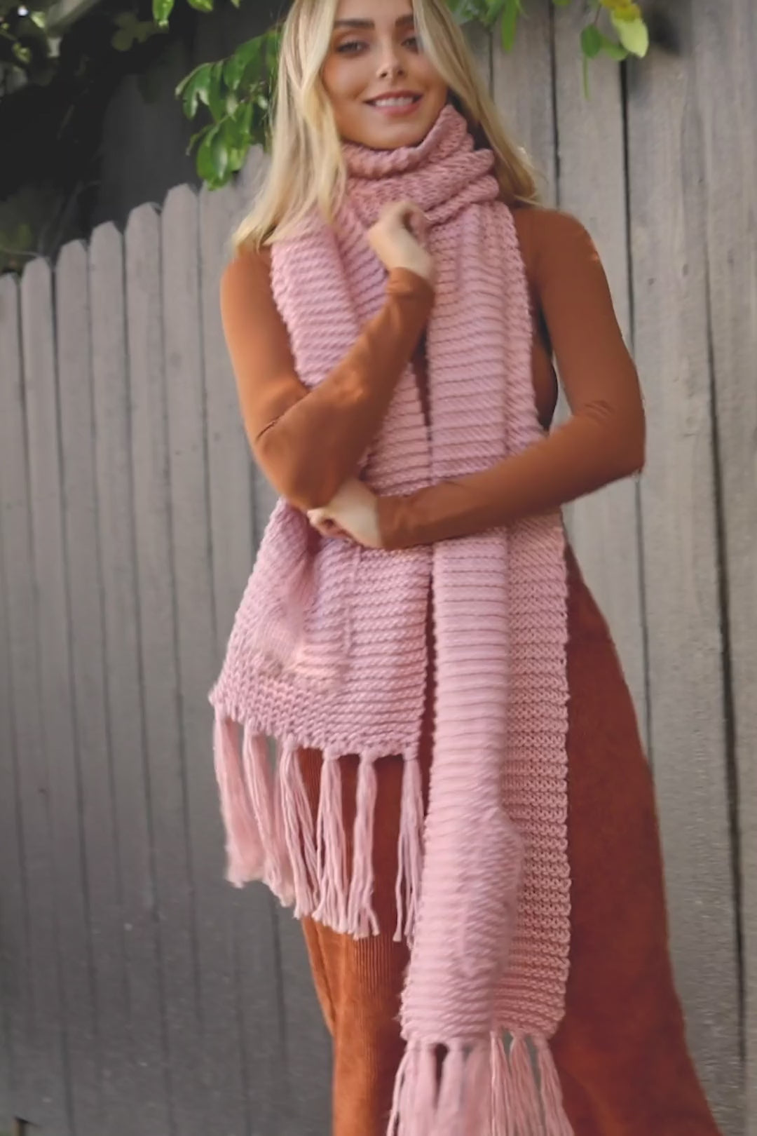 Chunky Oversized Pocket Scarf - NeoKira Unlimited