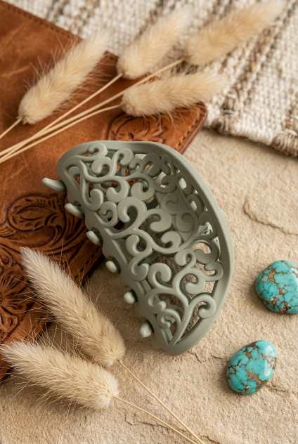 Openwork Engraving Hair Clip – New Fashion Detail - NeoKira Unlimited