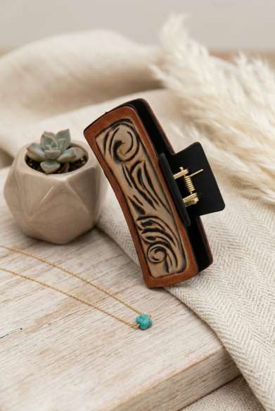 Windy Desert Hair Claw Clip – Unique Swirl Styling Accessory - NeoKira Unlimited