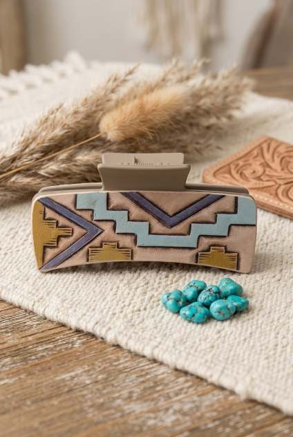 Western Hair Claw Clip – Geometric Tribal Pattern Styling Accessory - NeoKira Unlimited