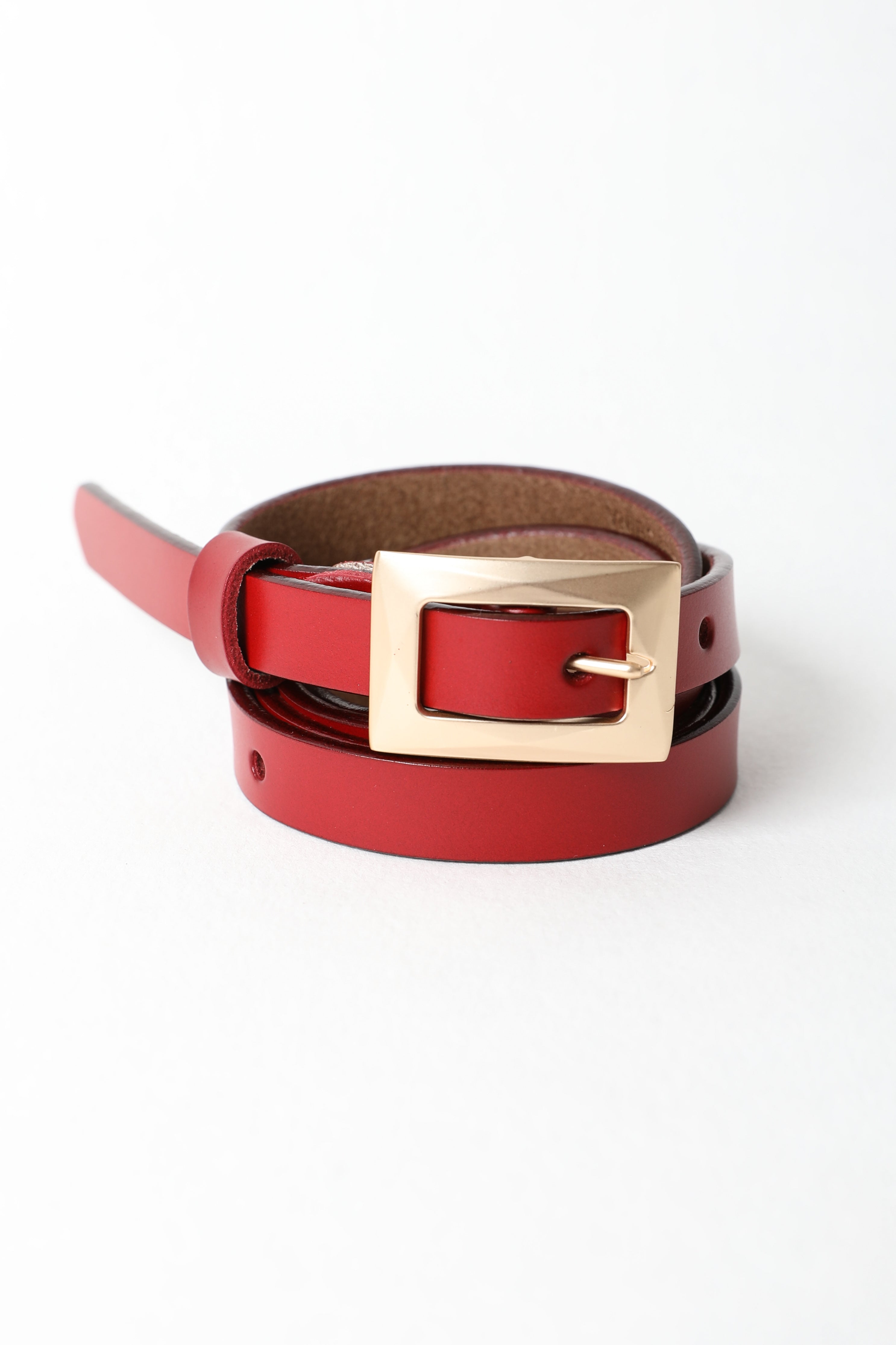 Gold Buckle Skinny Belt – Chic and Elegant - NeoKira Unlimited