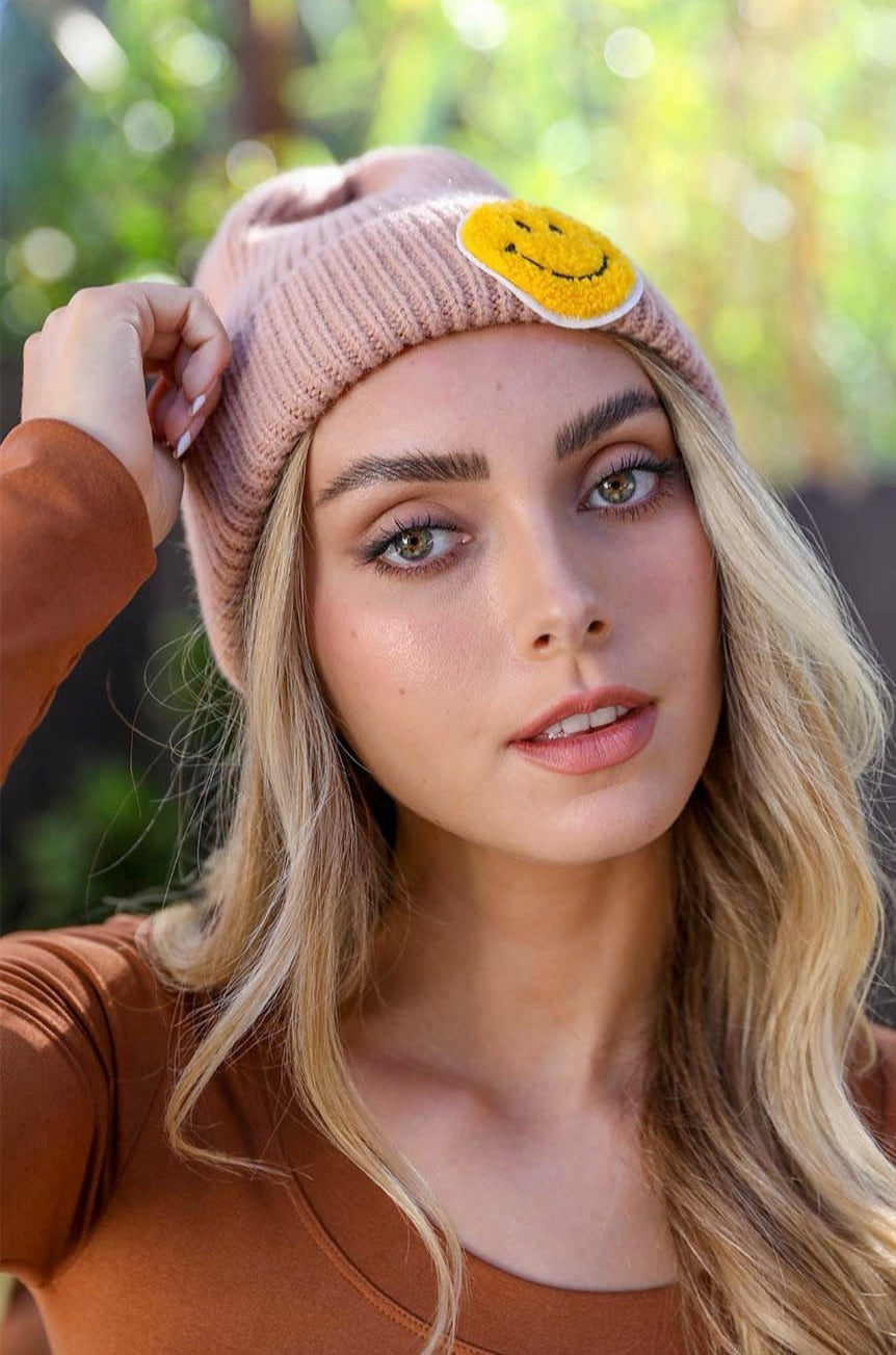 Smiley Face Ribbed Beanie 🙂 Beanies Leto Collection Beige  