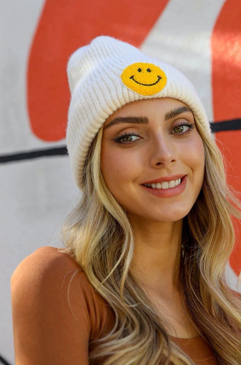 Smiley Face Ribbed Beanie - NeoKira Unlimited
