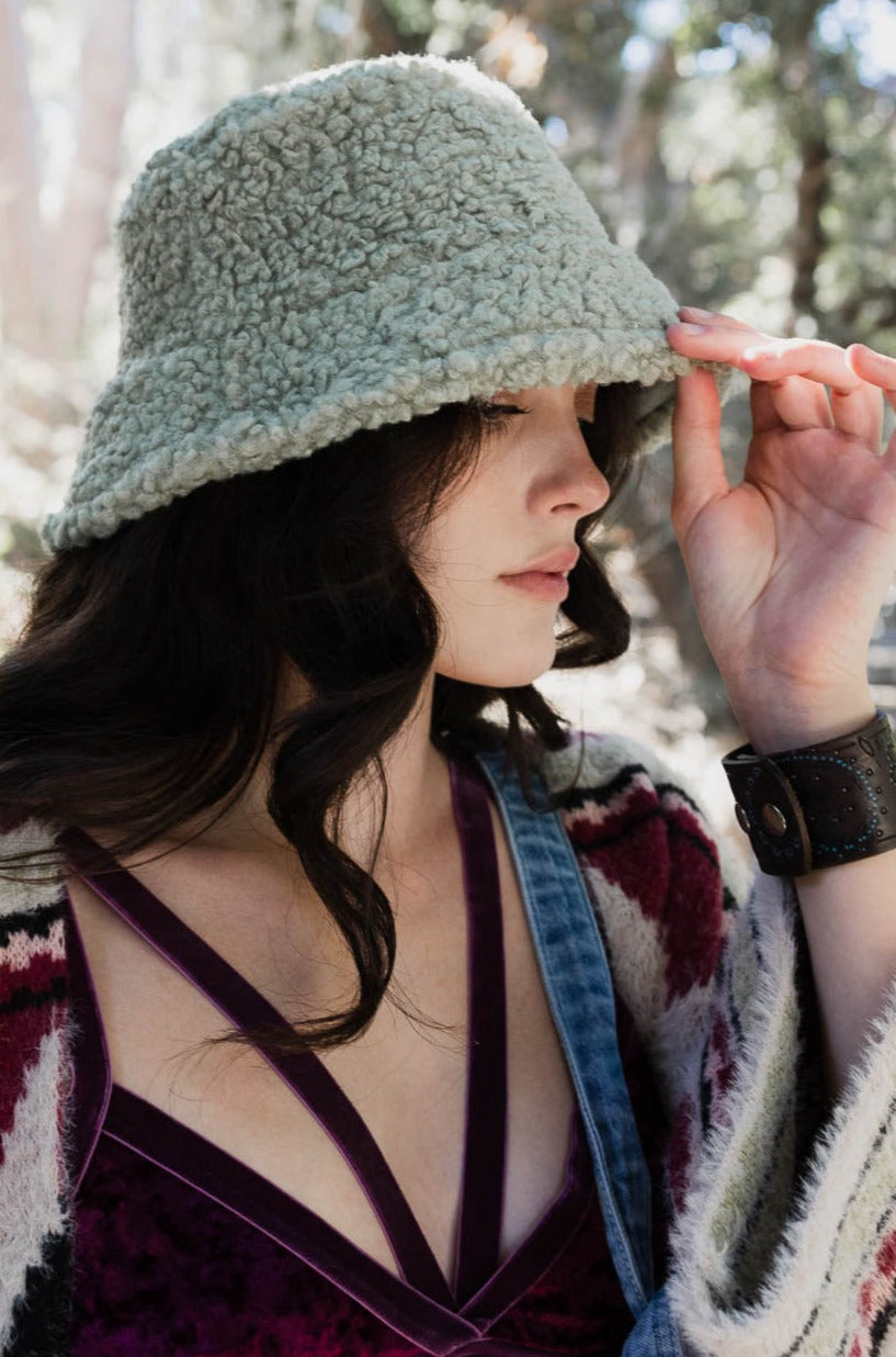 Teddy Suede Combo Reversible Bucket Hat - NeoKira Unlimited