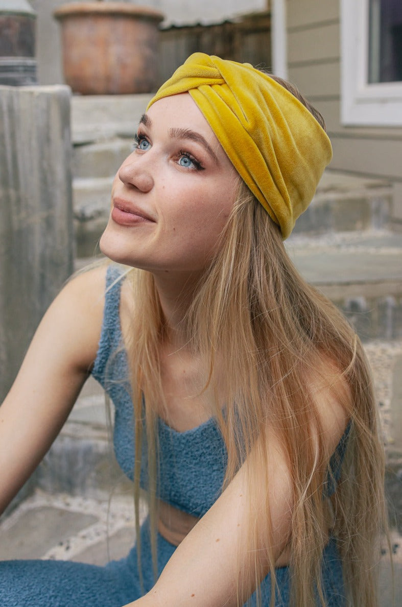 Stretchy Twisted Hairbands – Lightweight and Chic - NeoKira Unlimited