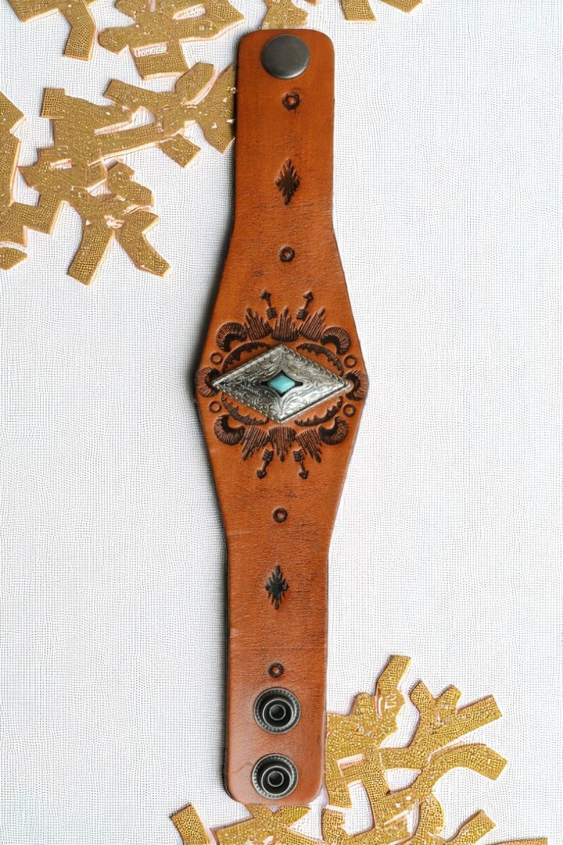 Handcrafted Diamond Piece Leather Bracelet - NeoKira Unlimited