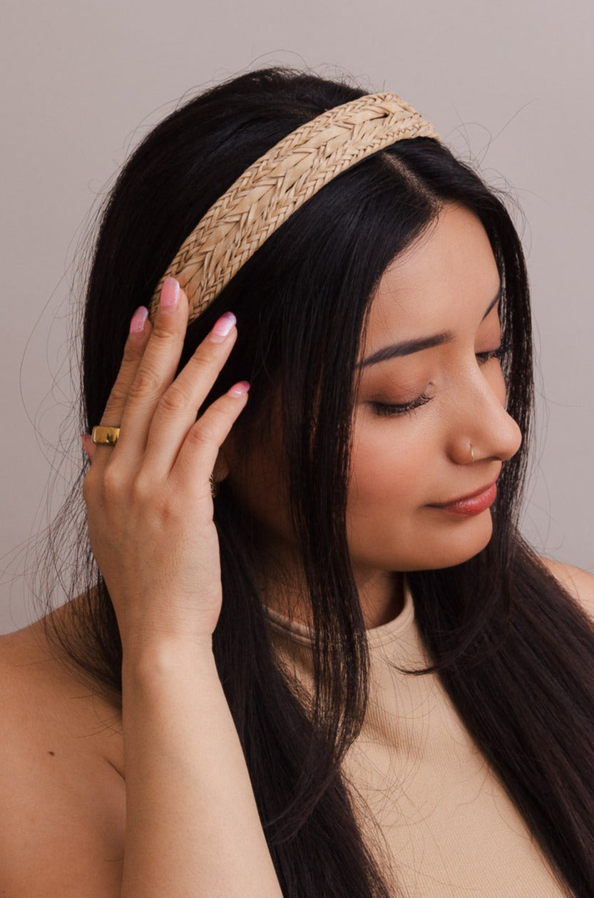Stylish Vegan Leather Hair Accessory – Perfect for Any Look - NeoKira Unlimited