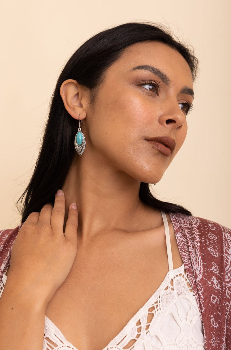 Vintage Engraved Turquoise Earrings - NeoKira Unlimited