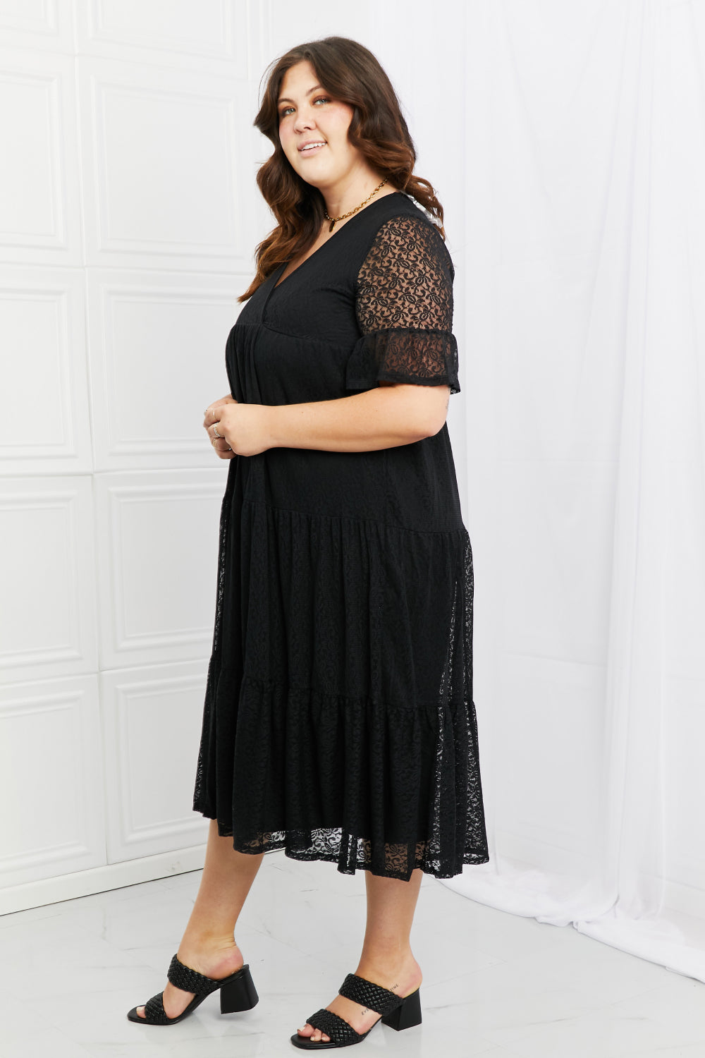 P & Rose Lovely Lace Full Size Tiered Dress Midi Dress Trendsi   