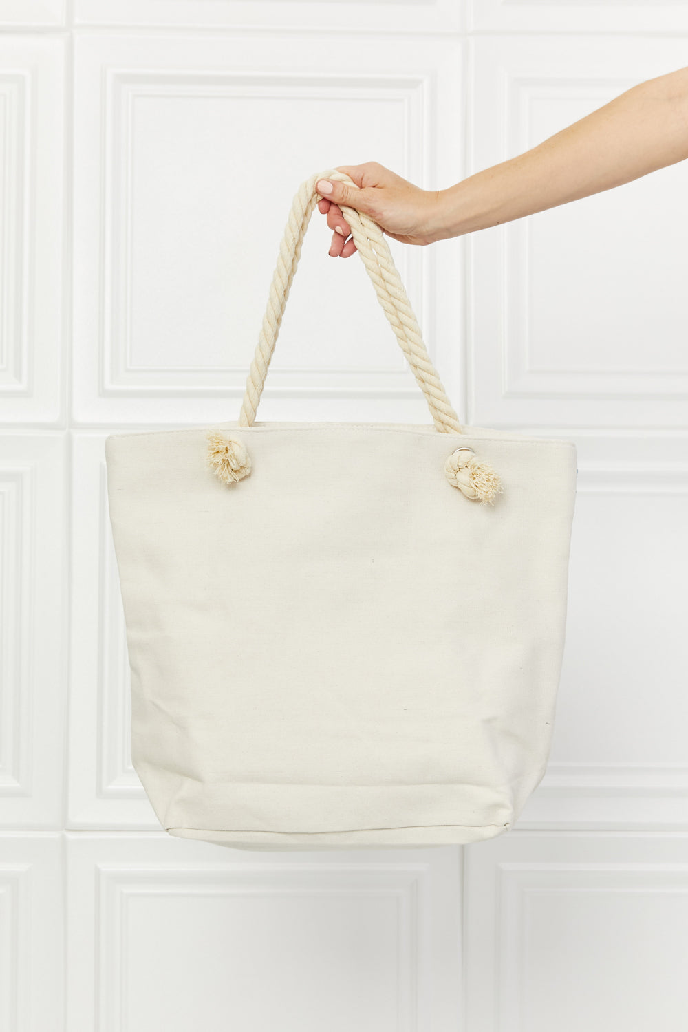 Justin Taylor Picnic Date Tassel Tote Bag Tote Bag Trendsi   